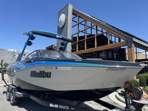 2022-malibu-wakesetter-25-lsv-146545-image2
