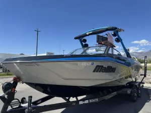 2022-malibu-wakesetter-25-lsv-146545-image3