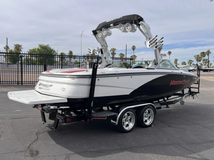 2011-mastercraft-x45-146549-image6