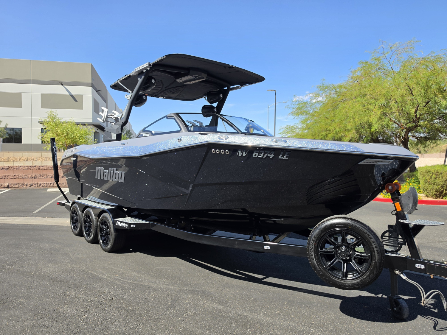 2024 Malibu Boats Wakesetter 26 LSV