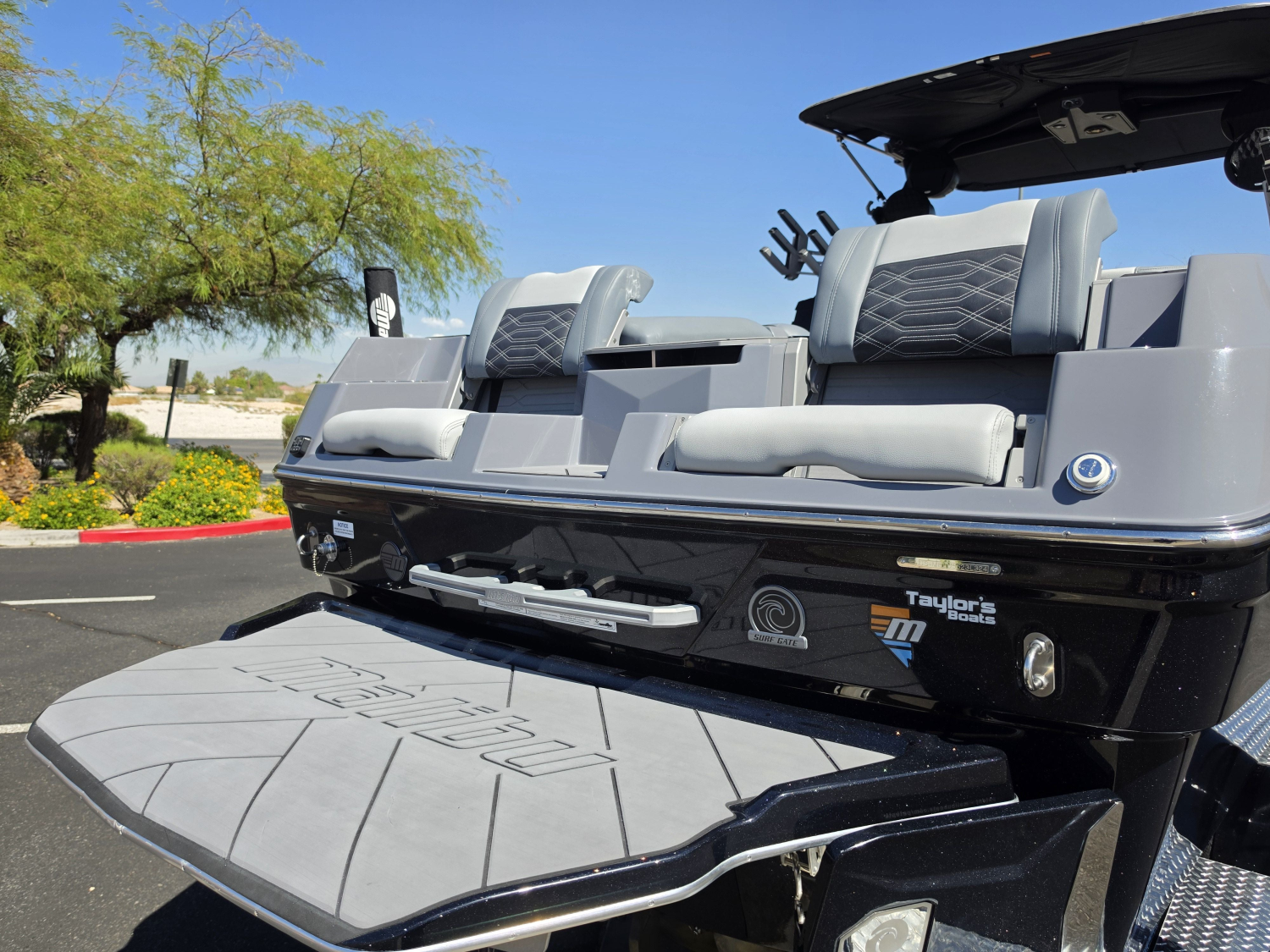 2024 Malibu Boats 26 LSV