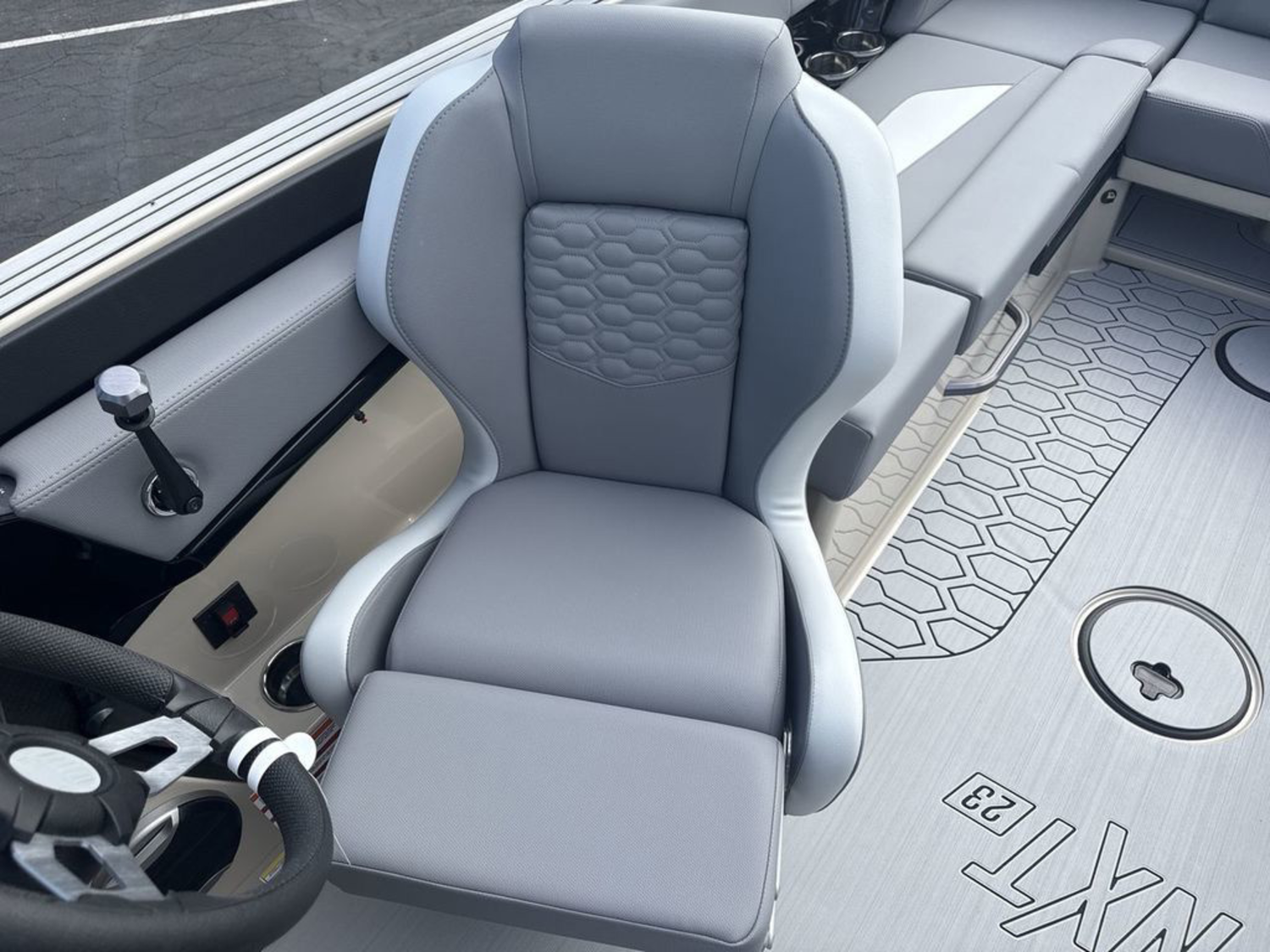 2027 Mastercraft NXT23