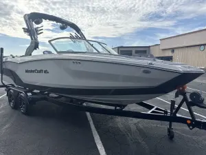 2027 Mastercraft NXT23 Icon