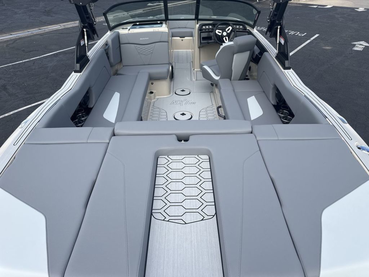 2027 Mastercraft NXT23