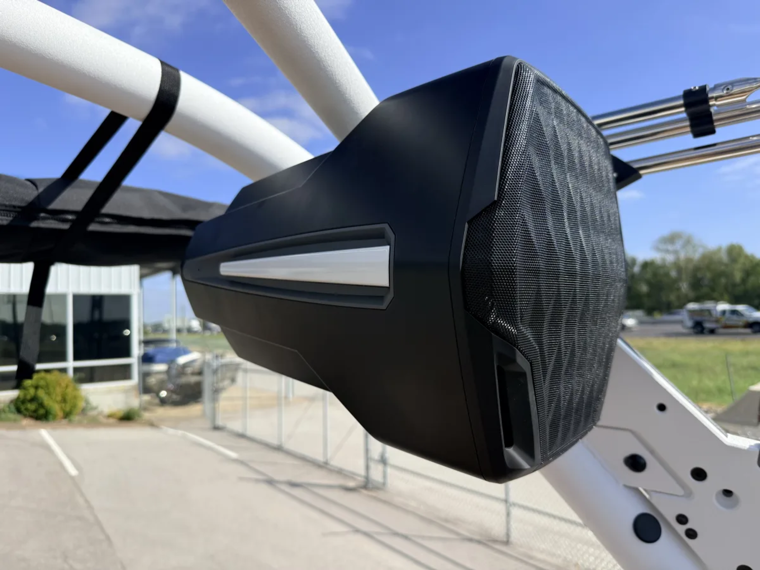 2027 Malibu Wakesetter 23LSV