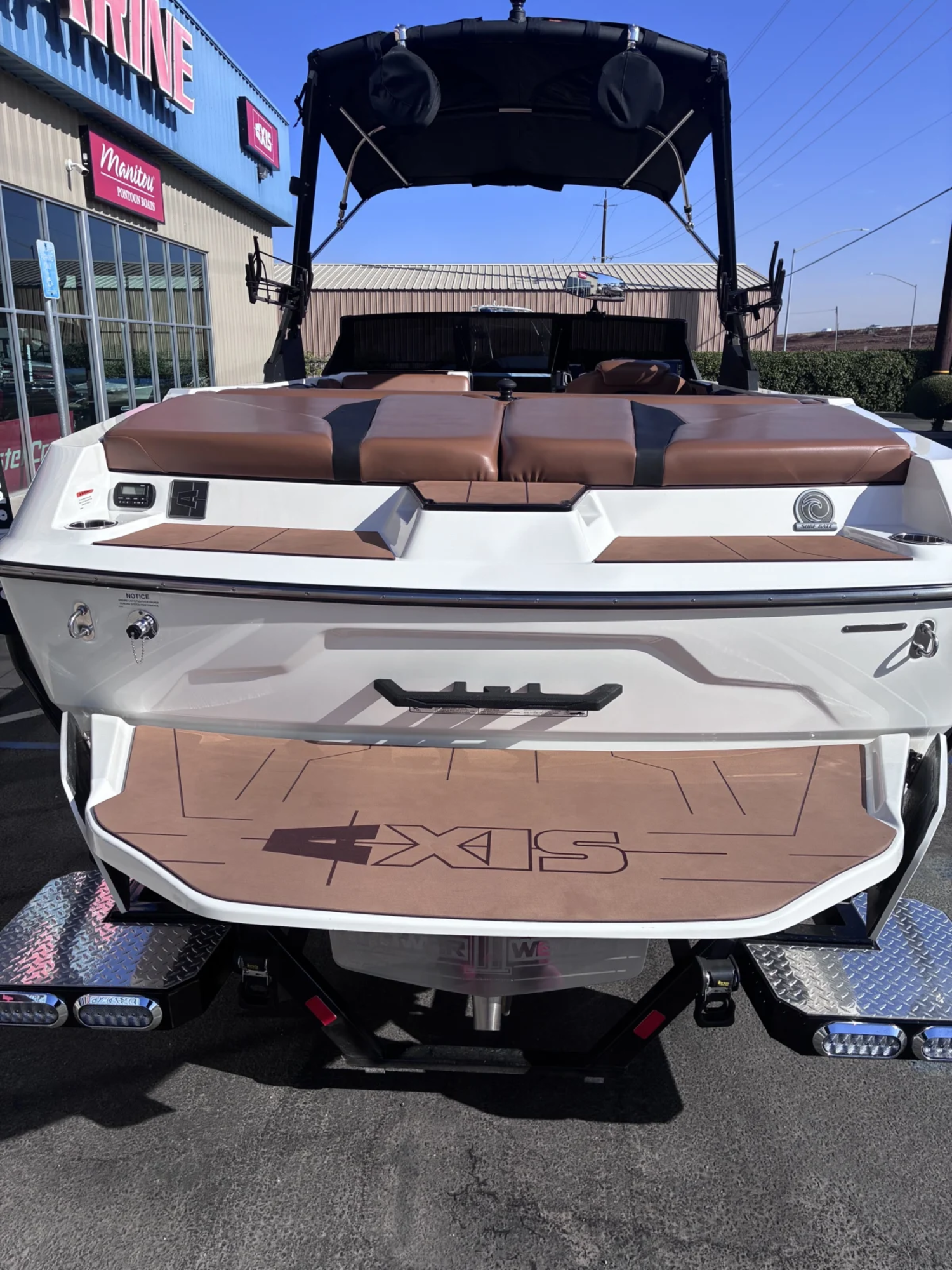2022 AXIS A22