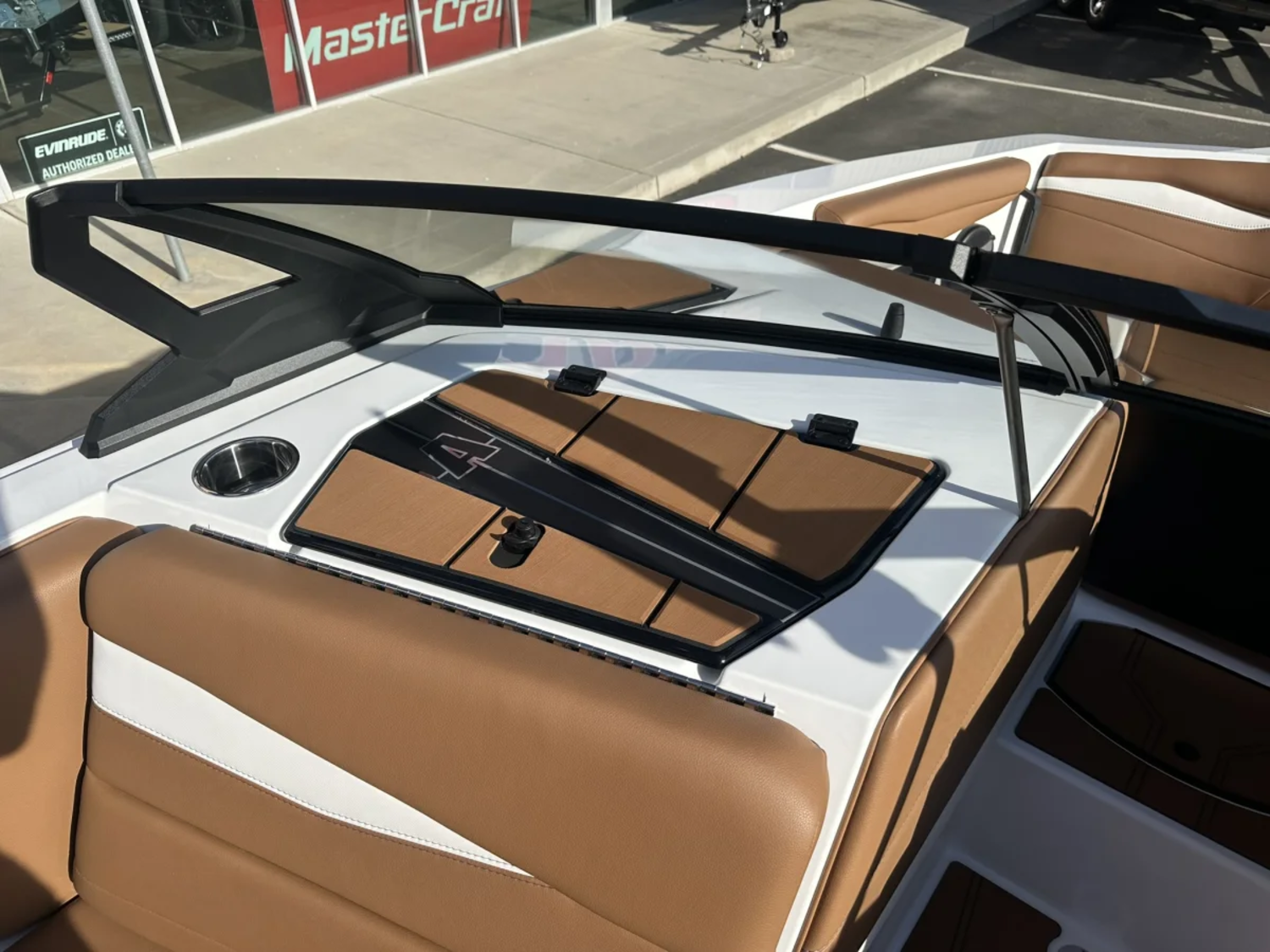2027 AXIS A200
