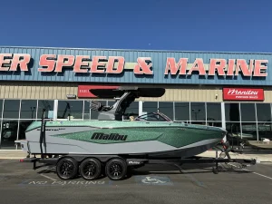 2027-malibu-wakesetter-25-lsv-146568-image0.webp