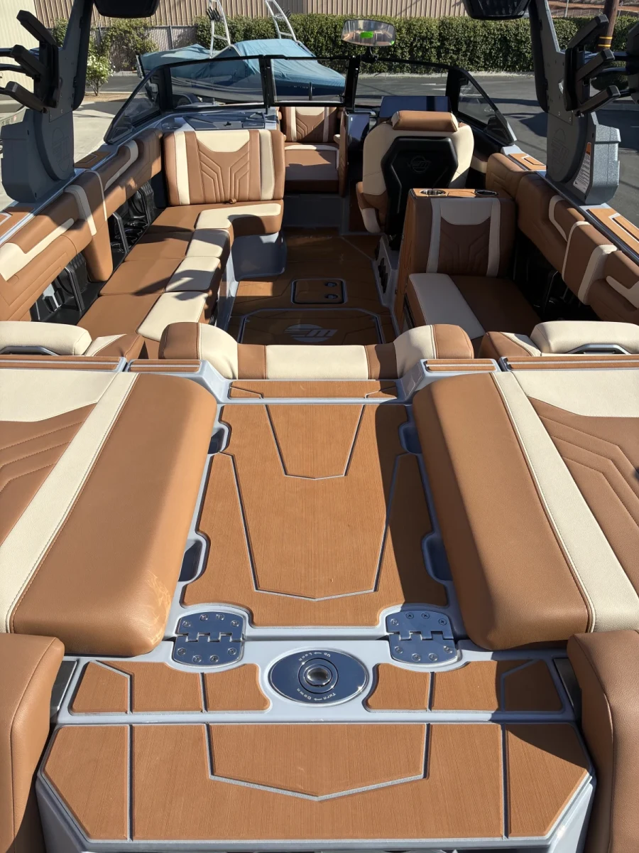 2027-malibu-wakesetter-25-lsv-146568-image15.webp