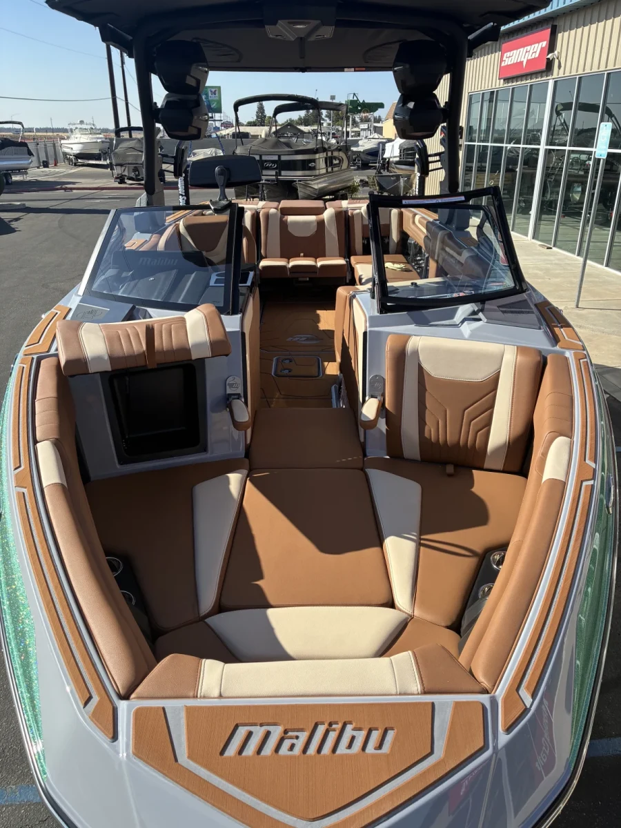 2027-malibu-wakesetter-25-lsv-146568-image9.webp