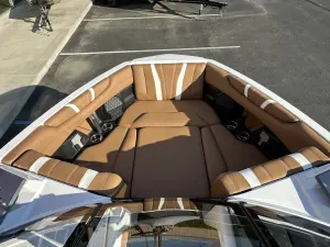 2026-malibu-wakesetter-22-lsv-146570-image7.webp
