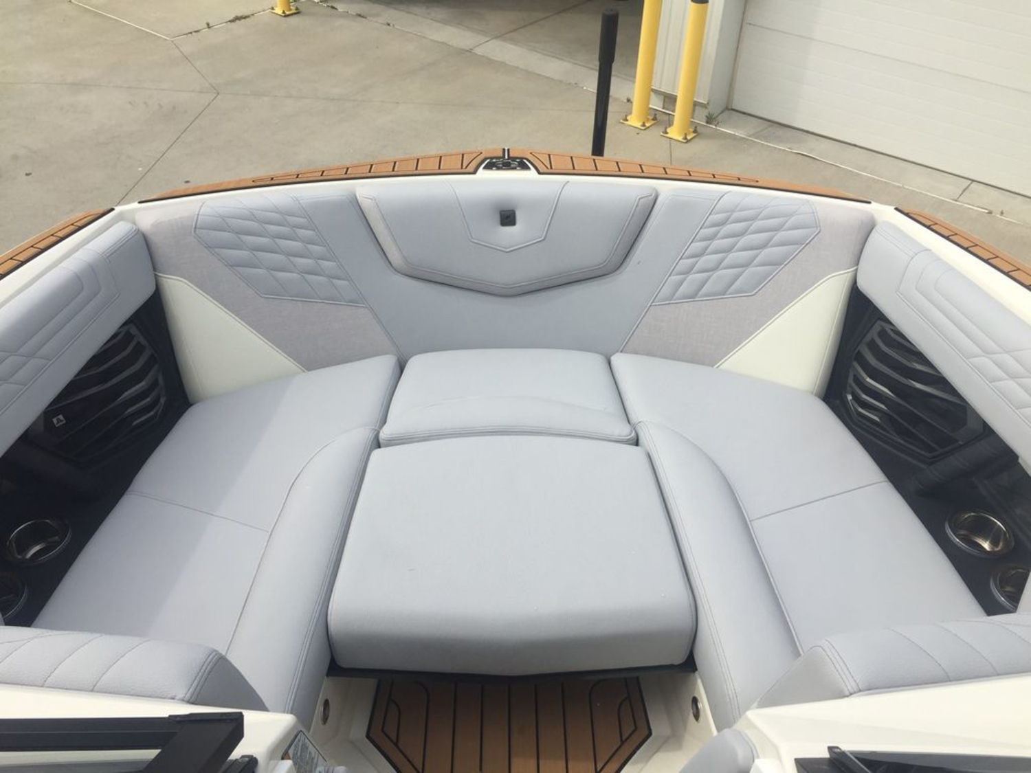 2024 Nautique Super Air Nautique G21