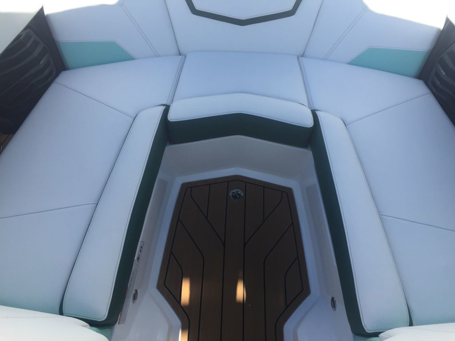 2025 Nautique Super Air Nautique G21
