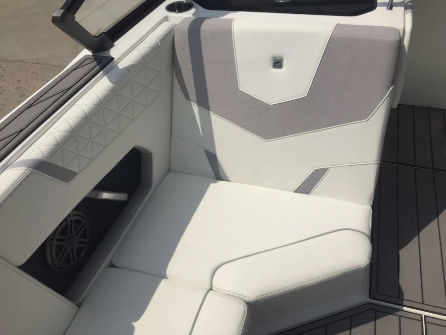 2025-nautique-gs20-146575-image9