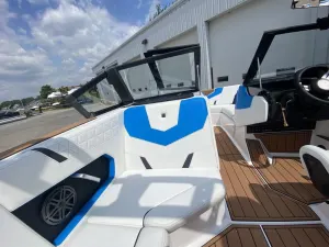 2026-nautique-gs22-146579-image8