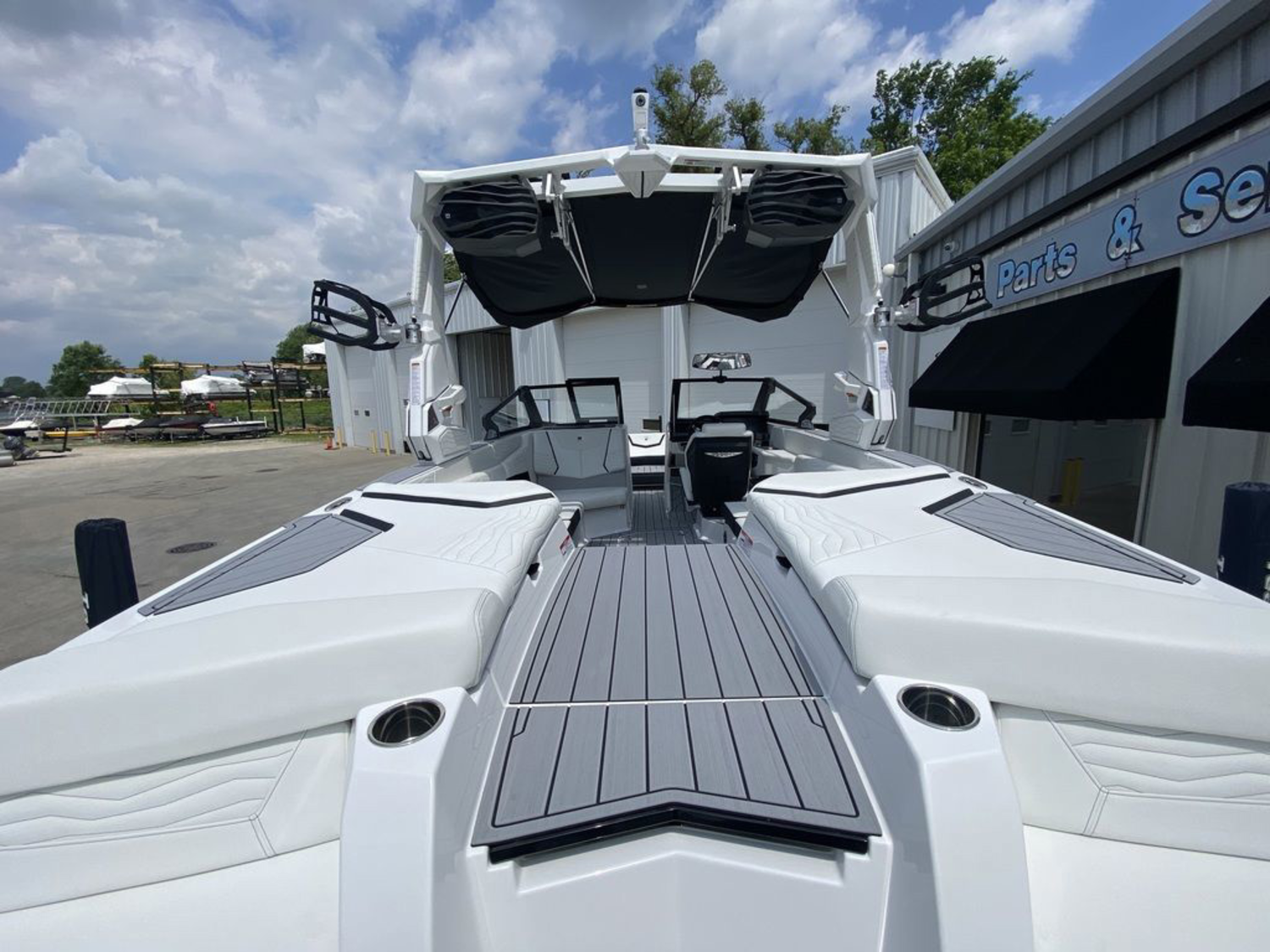 2026 Nautique Super Air Nautique G23
