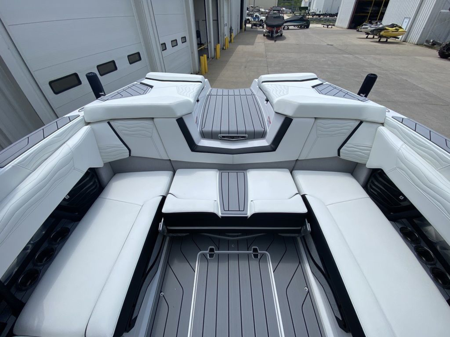 2026 Nautique Super Air Nautique G23