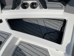 2027-nautique-s23-146583-image19