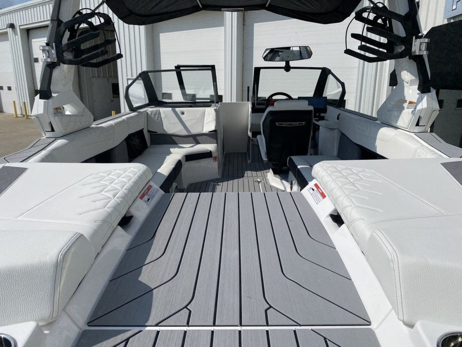 2027 Nautique Super Air Nautique S23