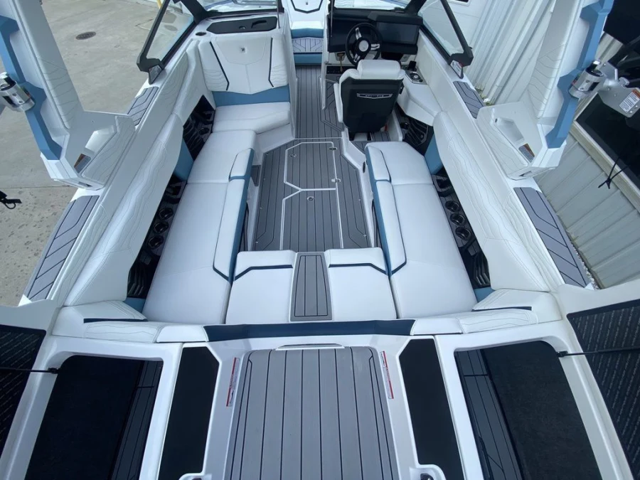 2027-nautique-g23-146584-image17