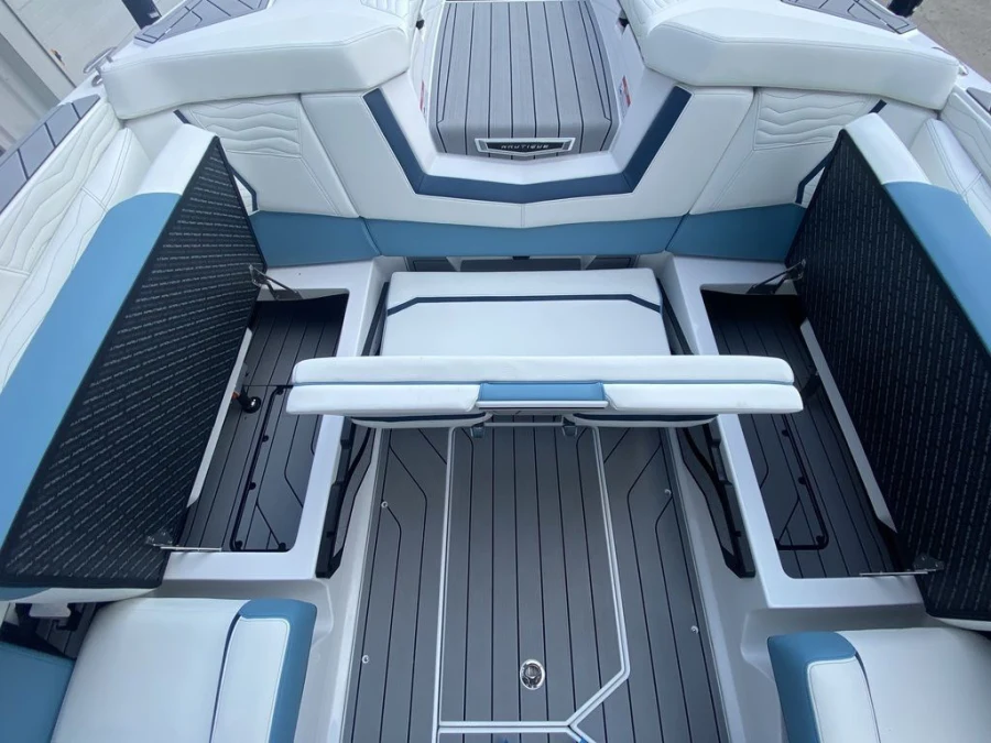 2027-nautique-g23-146584-image20