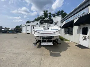 2027-nautique-g23-146584-image3