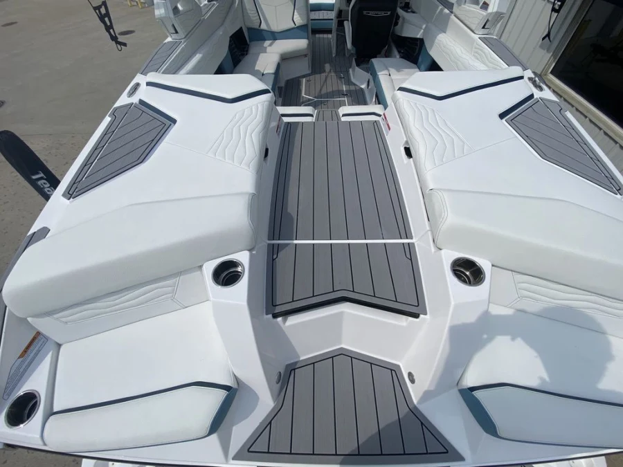 2027-nautique-g23-146584-image6