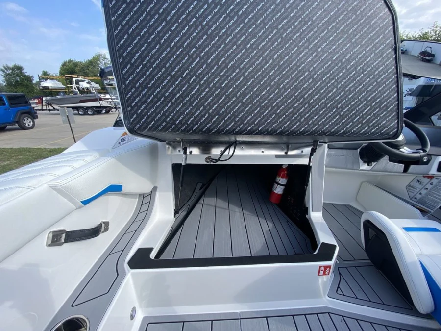 2027-nautique-ski-nautique-146585-image8