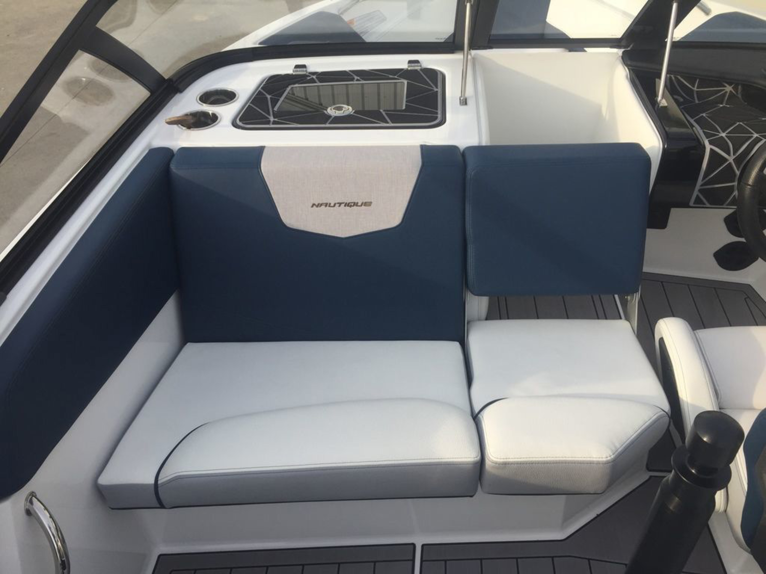2024 Nautique Ski 200