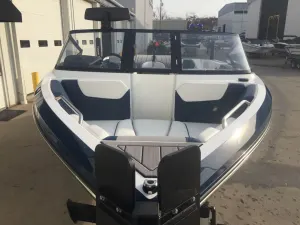 2024-nautique-ski-nautique-200-146592-image2