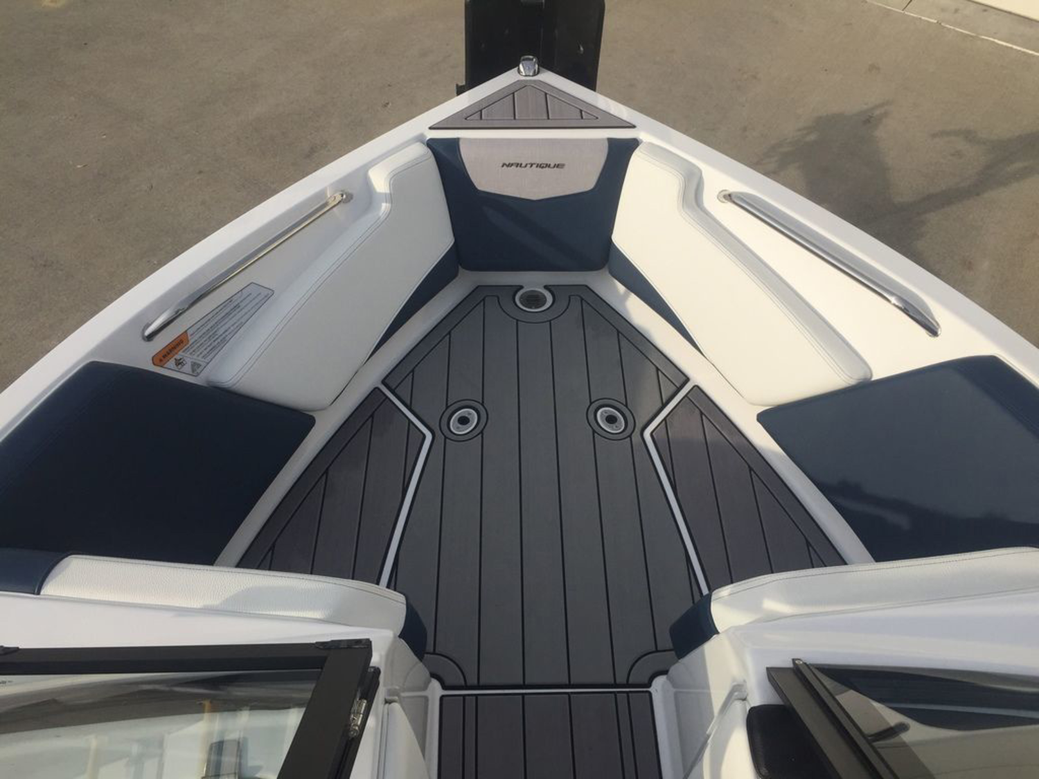 2024 Nautique Ski 200