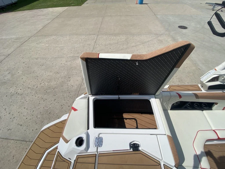 2025-nautique-gs20-146594-image17