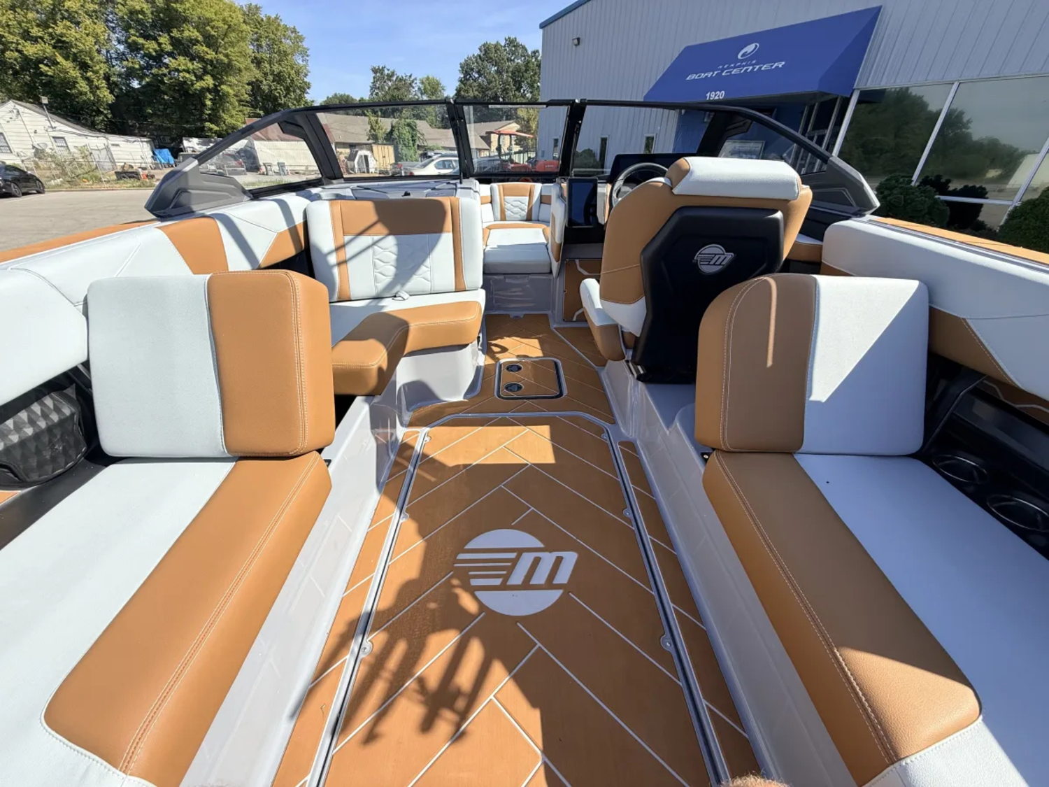 2027 Malibu Wakesetter 23LSV