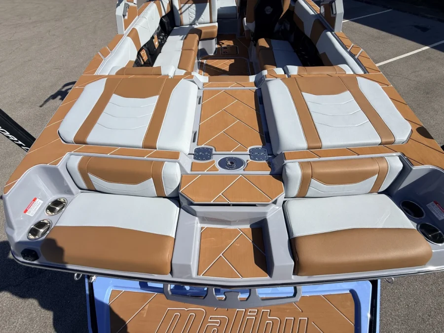 2027-malibu-wakesetter-23-lsv-146604-image17.webp