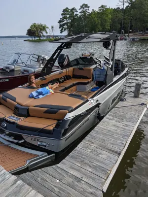 2019-malibu-wakesetter-23-lsv-146620-image2.webp