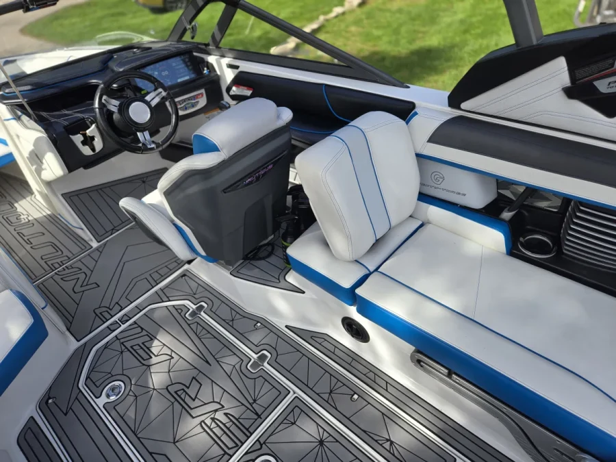 2018-nautique-g23-146622-image12.webp