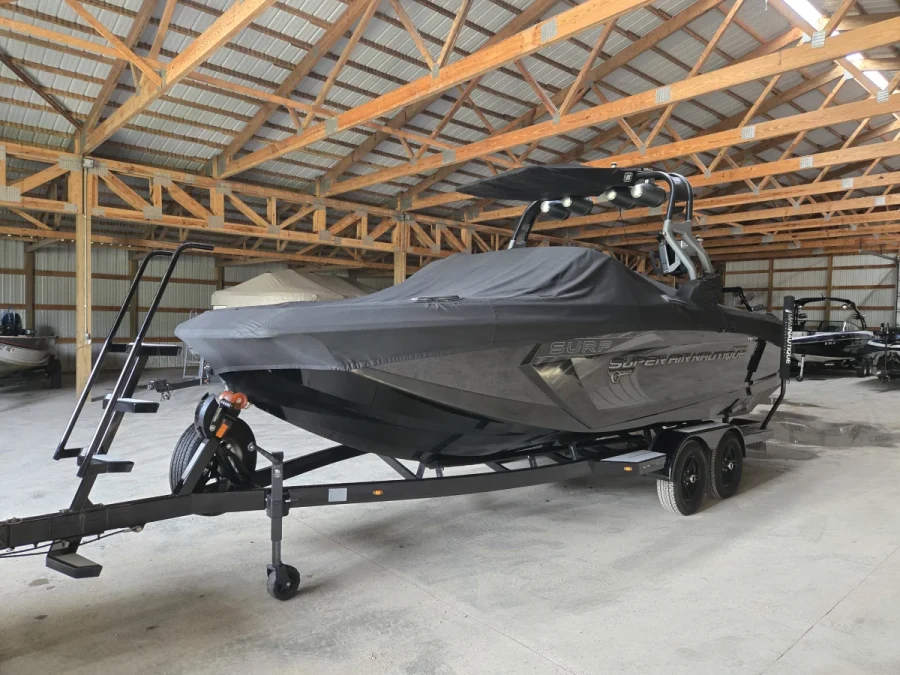 2018-nautique-g23-146622-image17.webp