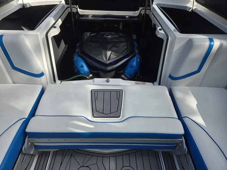 2018-nautique-g23-146622-image7.webp
