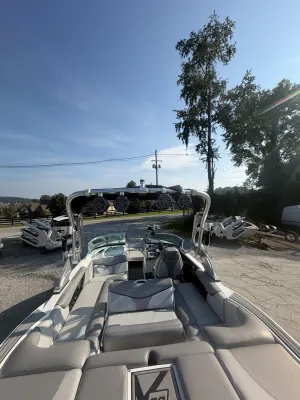2016-mastercraft-x30-146634-image1.webp