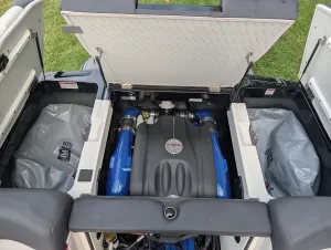 2017-mastercraft-xt23-146637-image6.webp