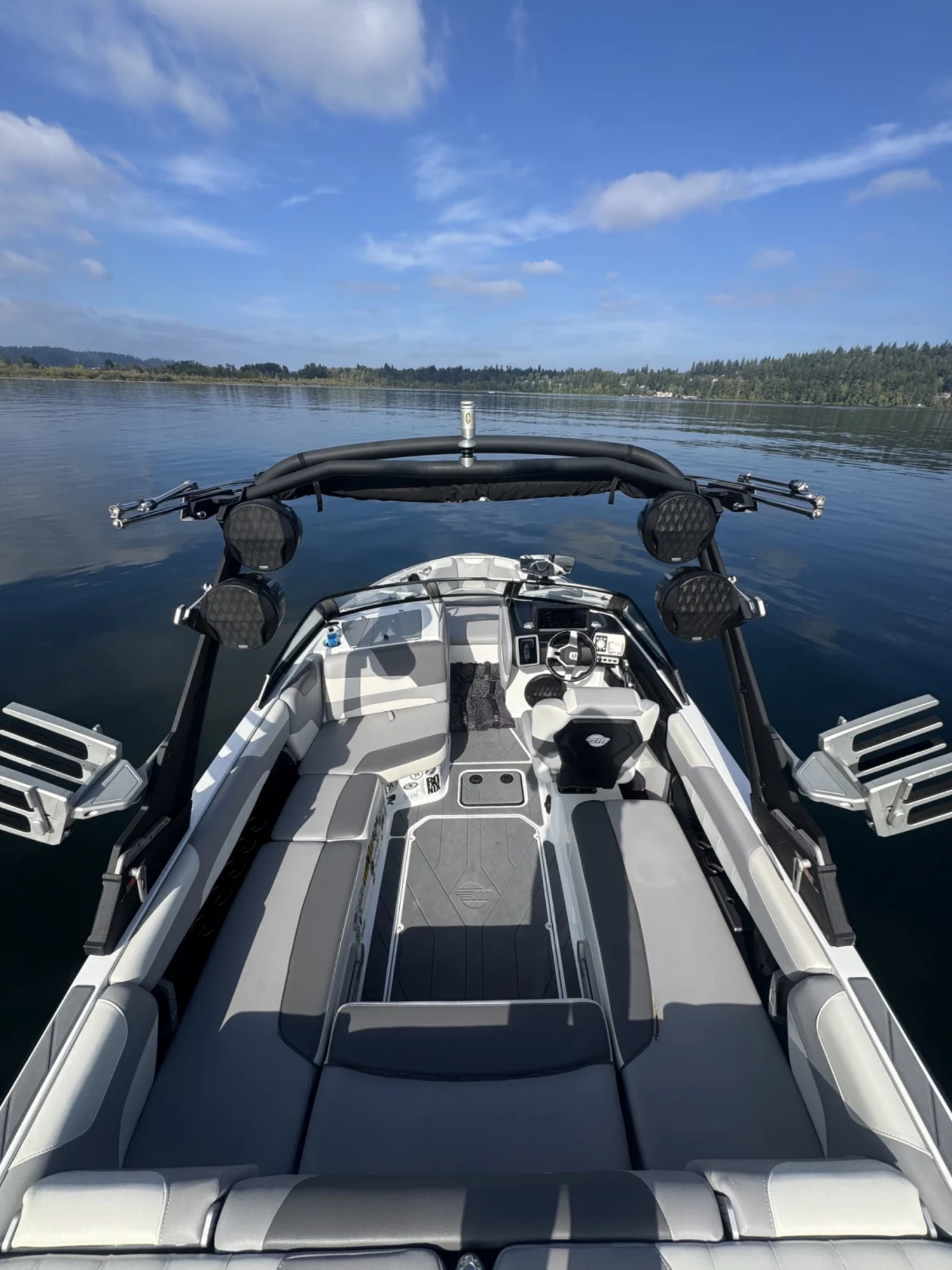 2022 Malibu Wakesetter 22 LSV
