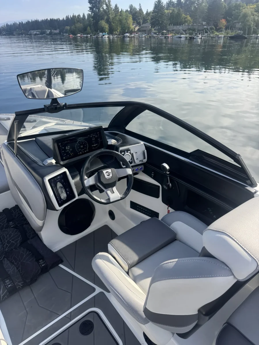 2022-malibu-wakesetter-22-lsv-146651-image6.webp