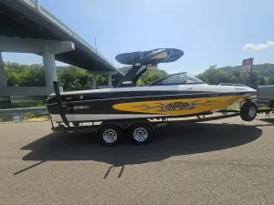 2005-malibu-wakesetter-xti-146669-image0.webp