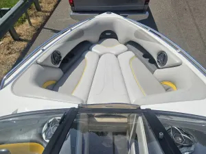 2005-malibu-wakesetter-xti-146669-image3.webp