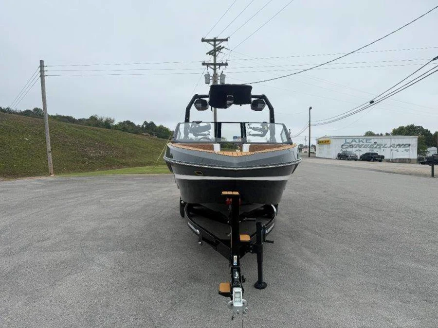 2027-nautique-s25-146387-image16