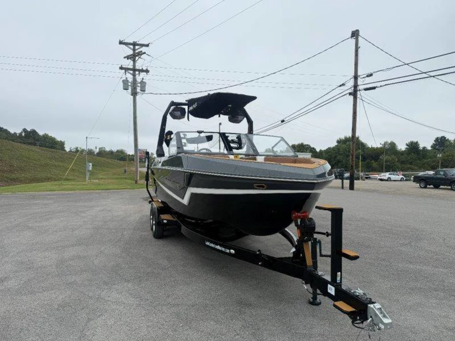 2027-nautique-s25-146387-image19