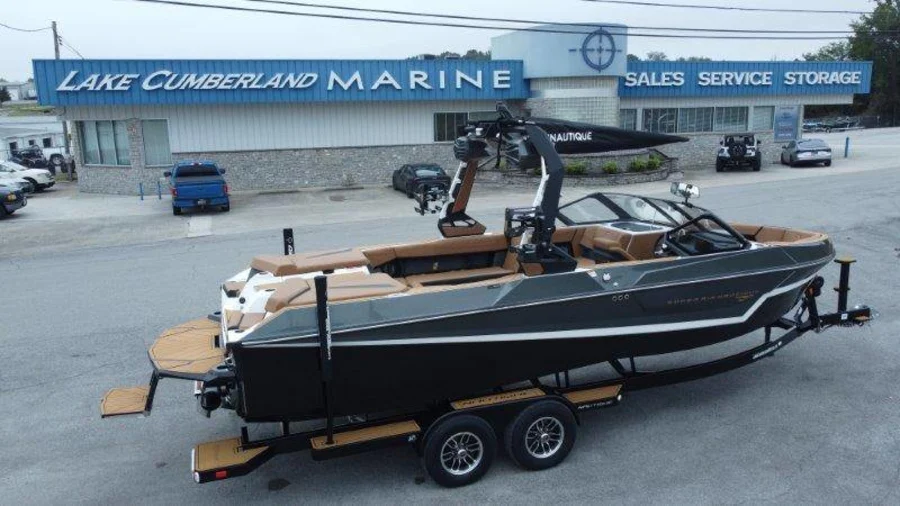 2027-nautique-s25-146387-image7