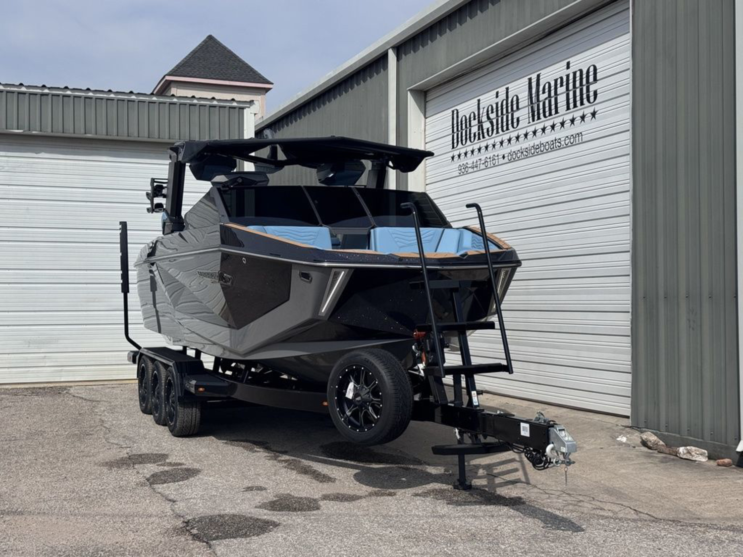 2027 Nautique G23