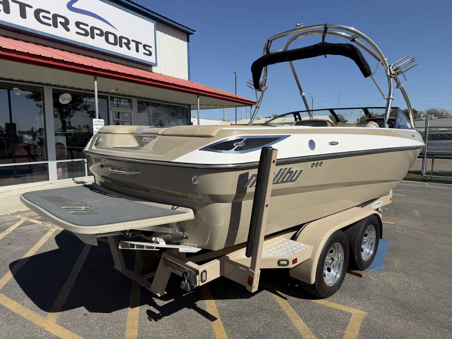 2008 Malibu 23 LSV