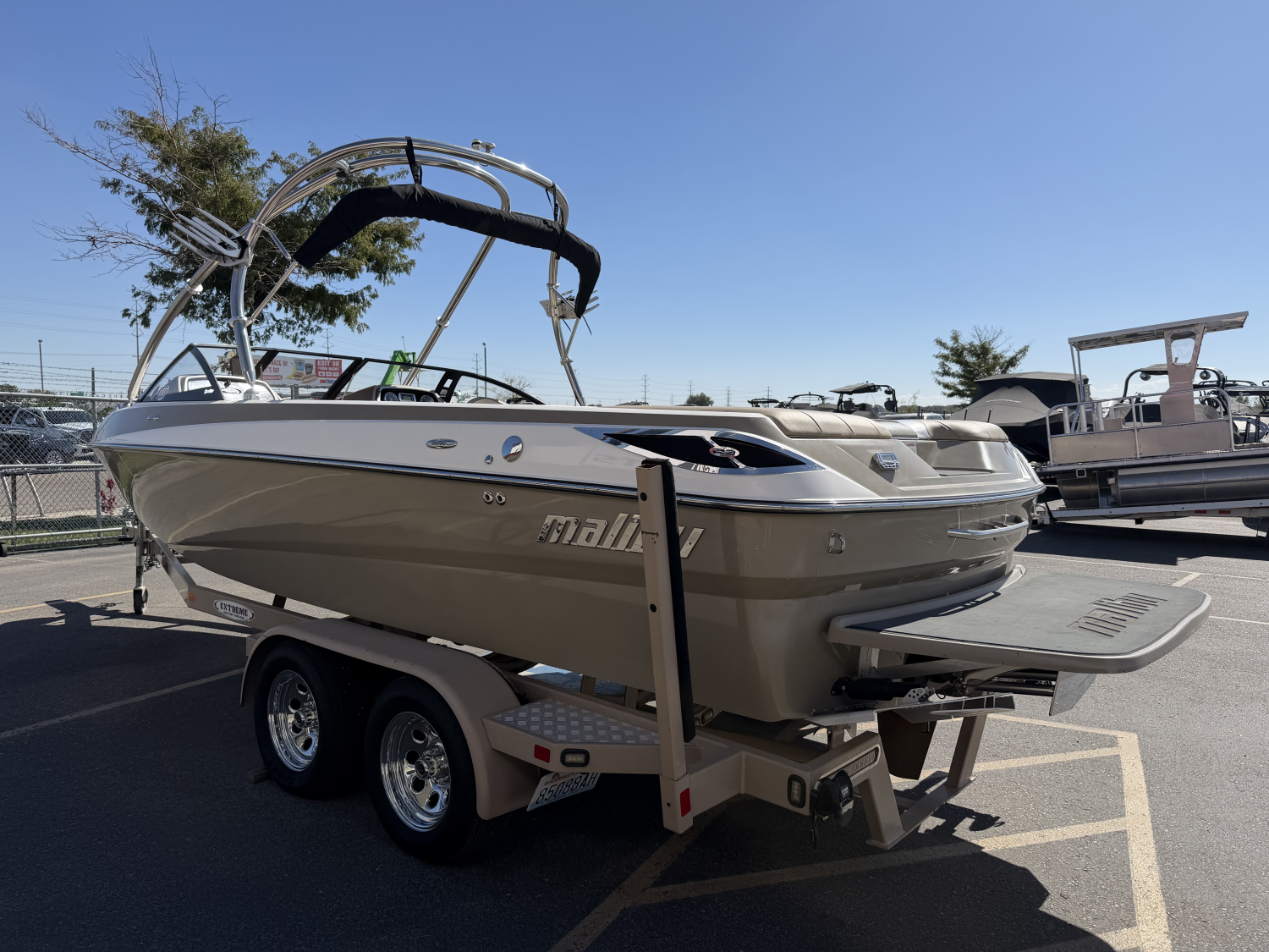 2008 Malibu 23 LSV